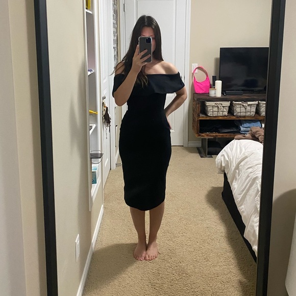 Babaton Ruslan dress - Picture 1 of 5